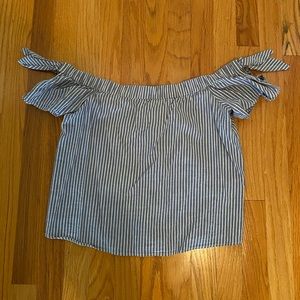 Abercrombie cropped top
